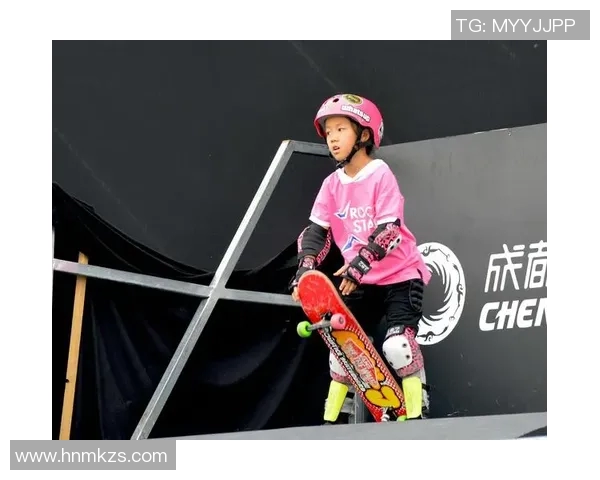 成都极限运动队的防反策略解析与热点趋势探讨 成都极限运动队的防反策略解析与热点趋势探讨