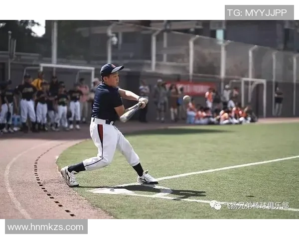 羽毛球的奋斗与荣耀重庆羽毛球队的成长与突破之路纪实